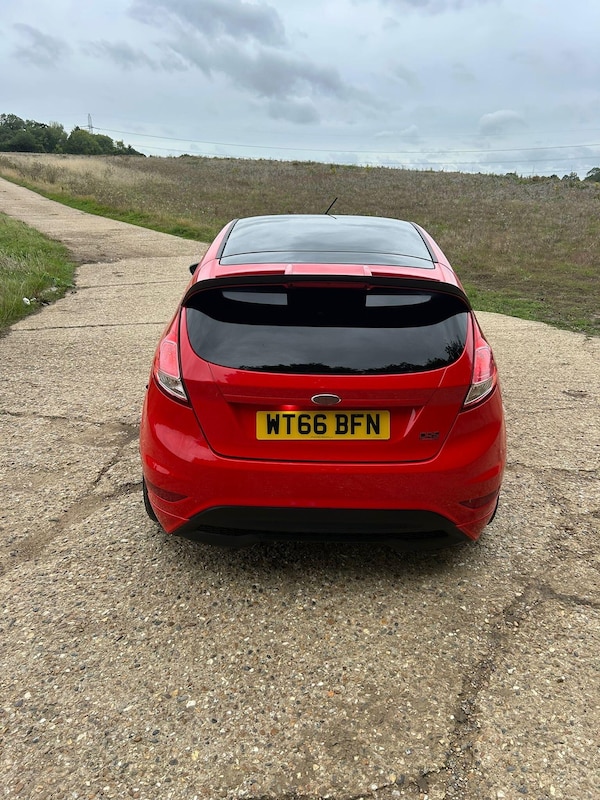 Used Ford Fiesta 2017 for sale - 76043043: Photo 5