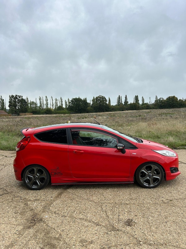 Used Ford Fiesta 2017 for sale - 76043043: Photo 7