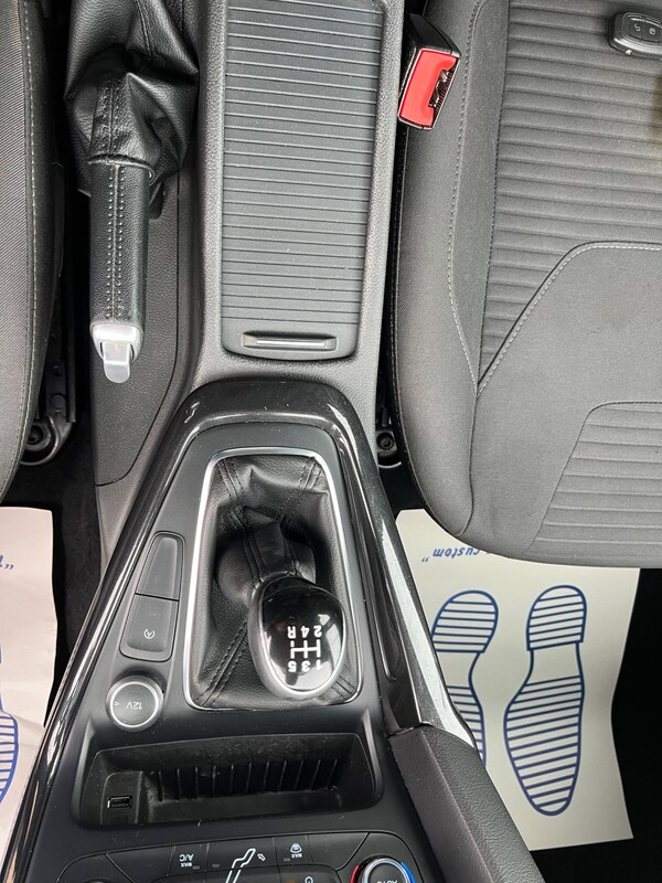Used Ford Focus 2017 for sale - 76201143: Photo 15