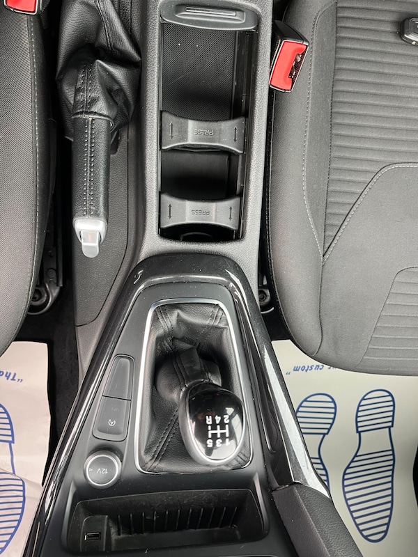 Used Ford Focus 2017 for sale - 76201143: Photo 16