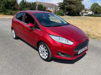 2015 (15) - 1.0T EcoBoost Titanium Euro 6 (s/s) 5dr