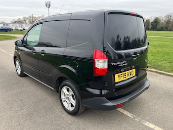 Used Ford Transit Courier 2019 for sale - 77537653: Photo