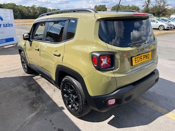 Used Jeep Renegade 2015 for sale - 79590534: Photo