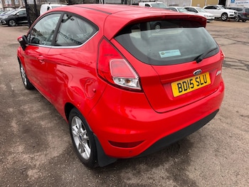 Used Ford Fiesta 2015 for sale - 77575047: Photo