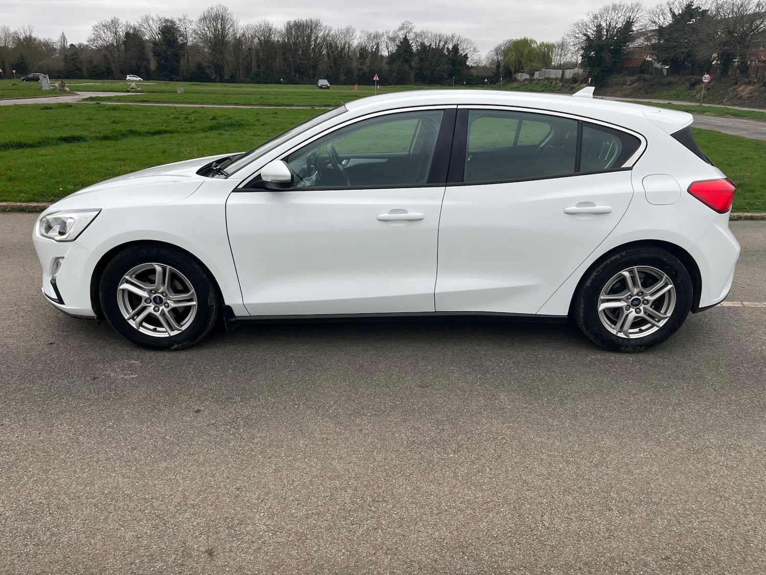 Used Ford Focus 2018 for sale - 77853032: Photo 8