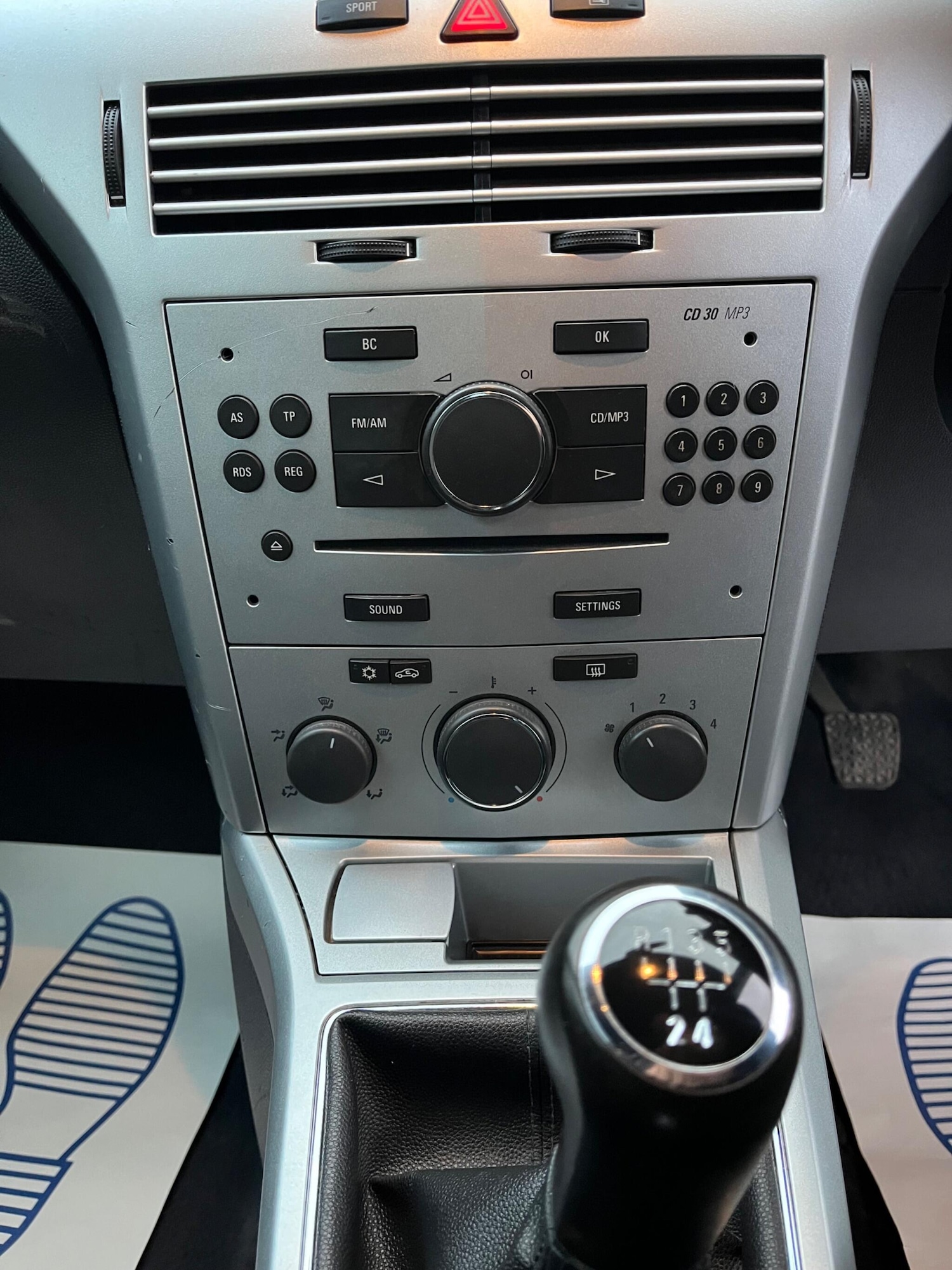 Used Vauxhall Astra for sale - 77613019: Photo 14