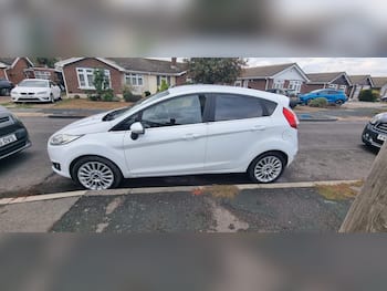 Used Ford Fiesta 2014 for sale - 79676927: Photo