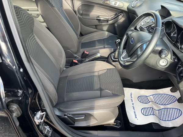 Used Ford Fiesta 2017 for sale - 76000933: Photo 10