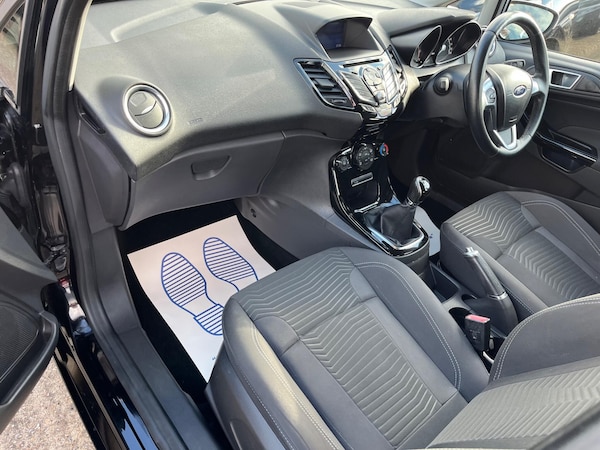 Used Ford Fiesta 2017 for sale - 76000933: Photo 12