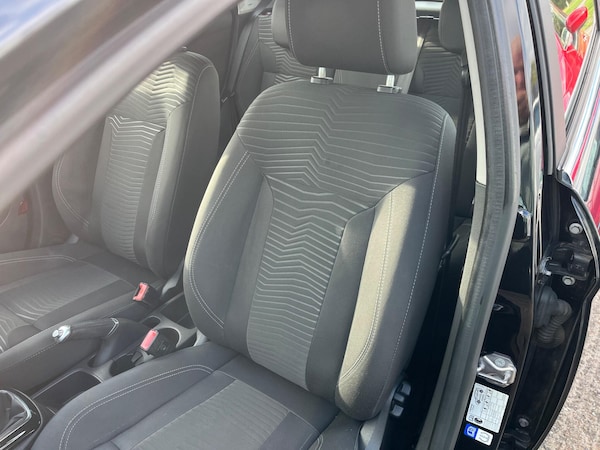 Used Ford Fiesta 2017 for sale - 76000933: Photo 14