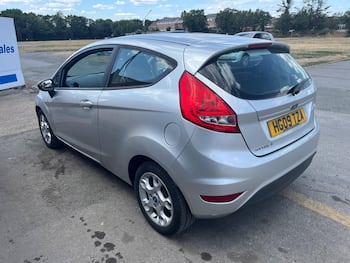 Used Ford Fiesta 2009 for sale - 79831609: Photo