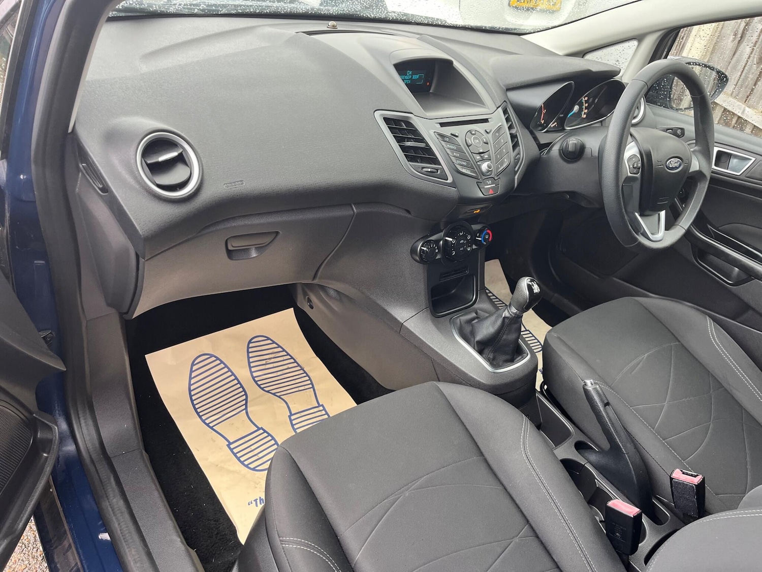 Used Ford Fiesta 2015 for sale - 74201233: Photo 10