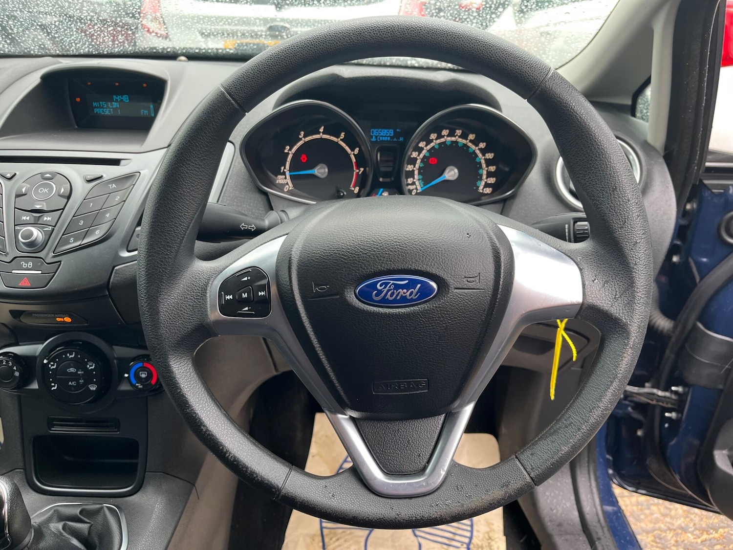 Used Ford Fiesta 2015 for sale - 74201233: Photo 18