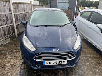 Used Ford Fiesta 2015 for sale - 74201233: Photo