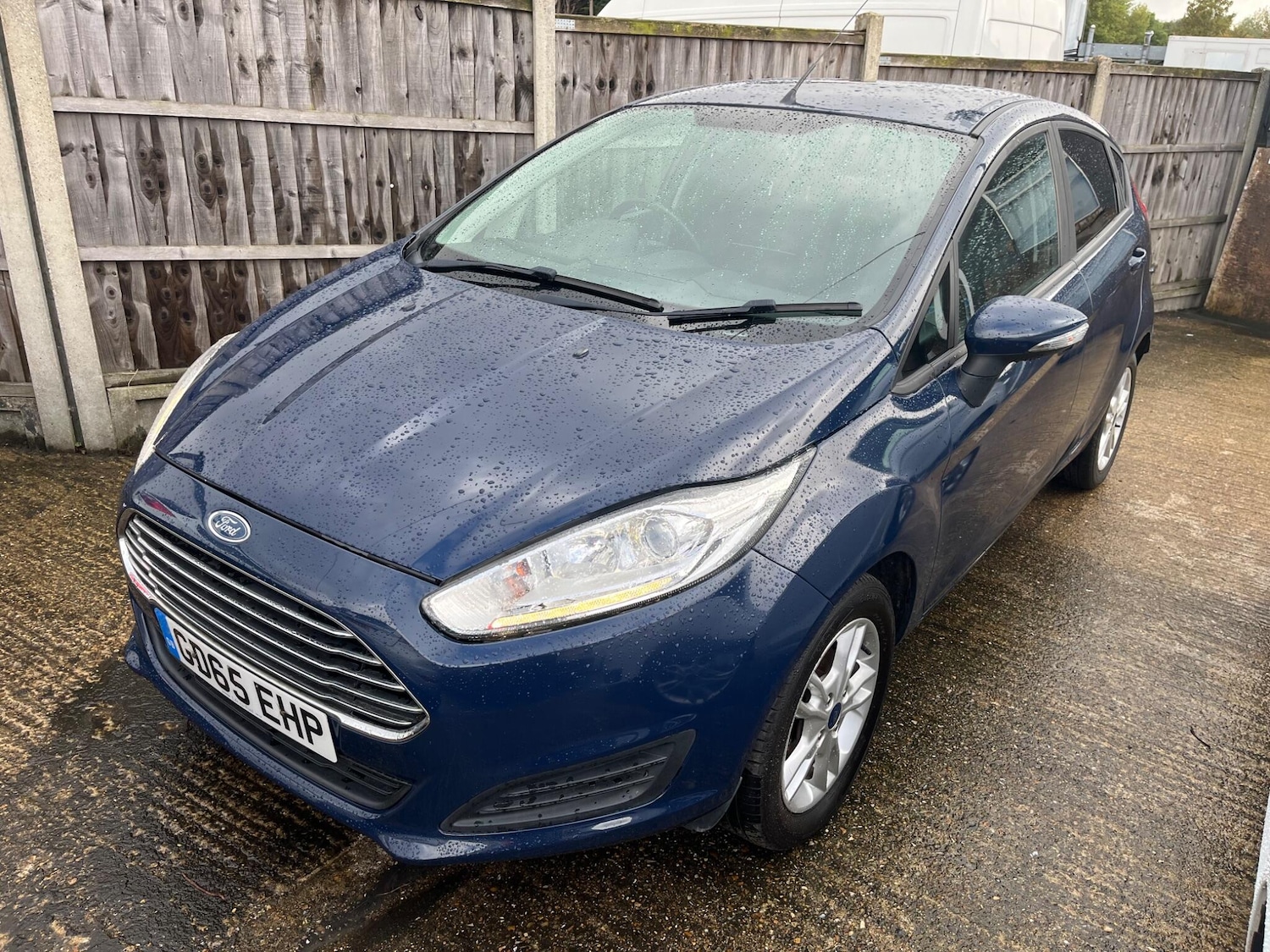 Used Ford Fiesta 2015 for sale - 74201233: Photo 3