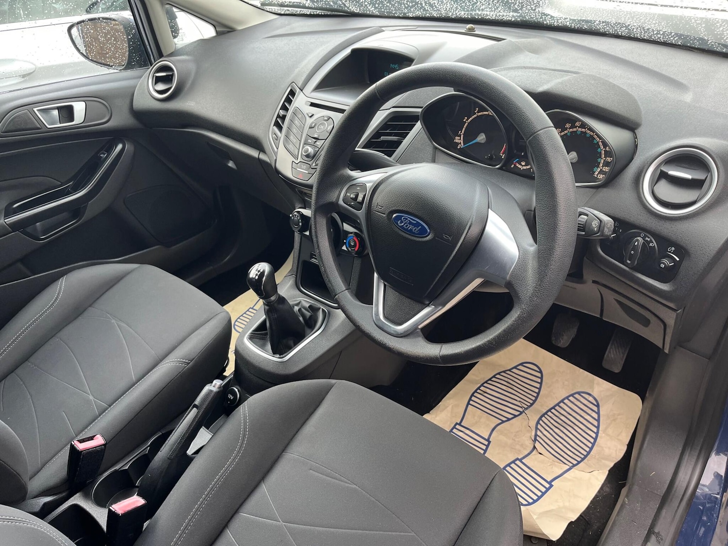 Used Ford Fiesta 2015 for sale - 74201233: Photo 7