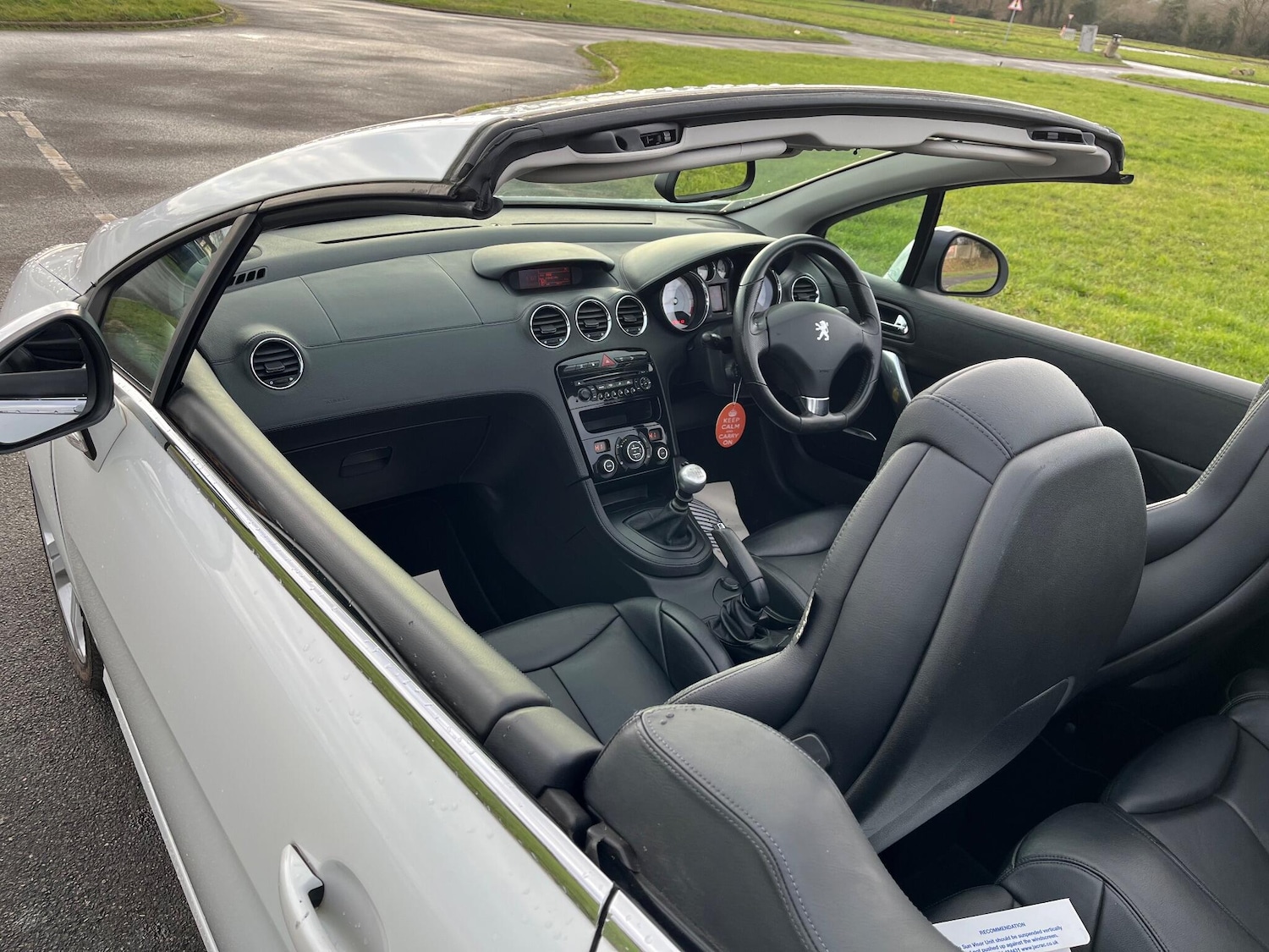 Used Peugeot 308 2010 for sale - 77131079: Photo 12