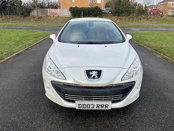 Used Peugeot 308 2010 for sale - 77131079: Photo