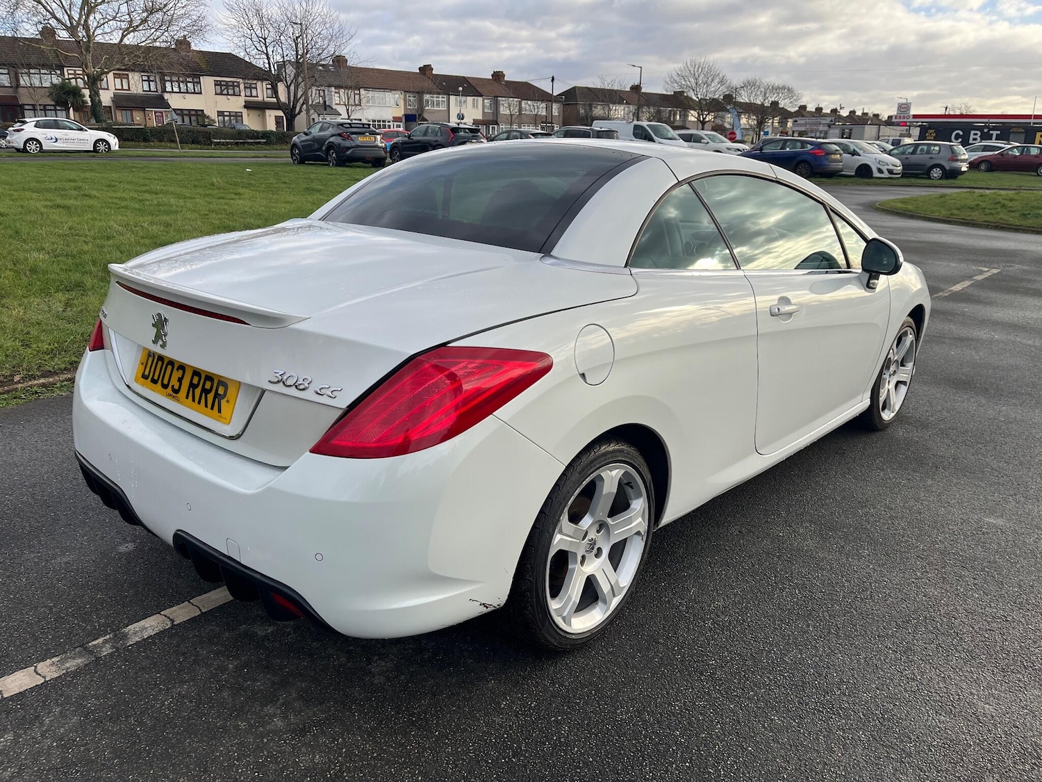 Used Peugeot 308 2010 for sale - 77131079: Photo 6