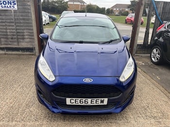 Used Ford Fiesta 2016 for sale - 76179733: Photo 2