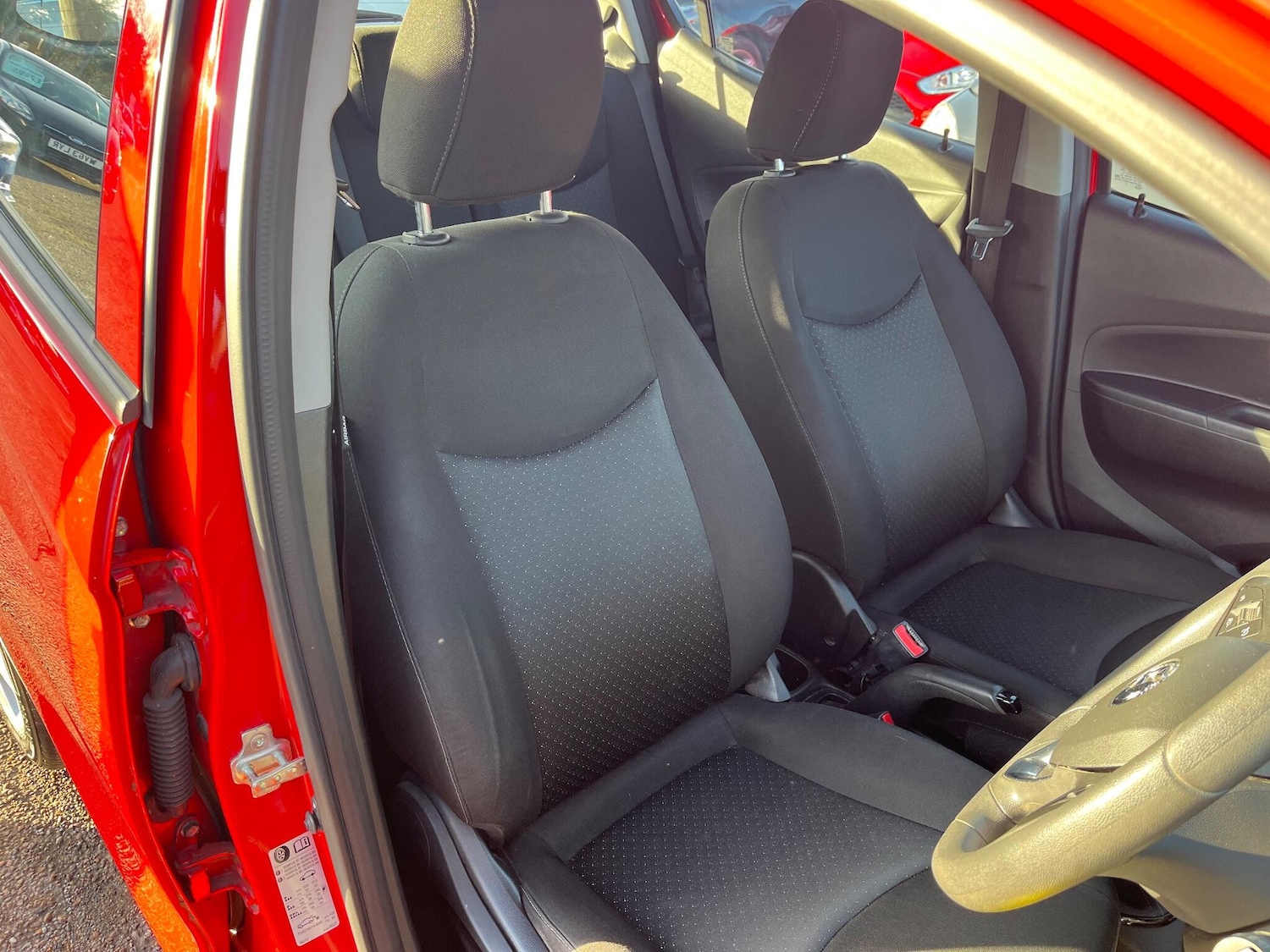 Used Vauxhall Viva 2018 for sale - 76913840: Photo 10