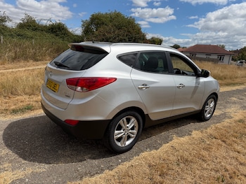 Used Hyundai Ix35 2012 for sale - 79327220: Photo