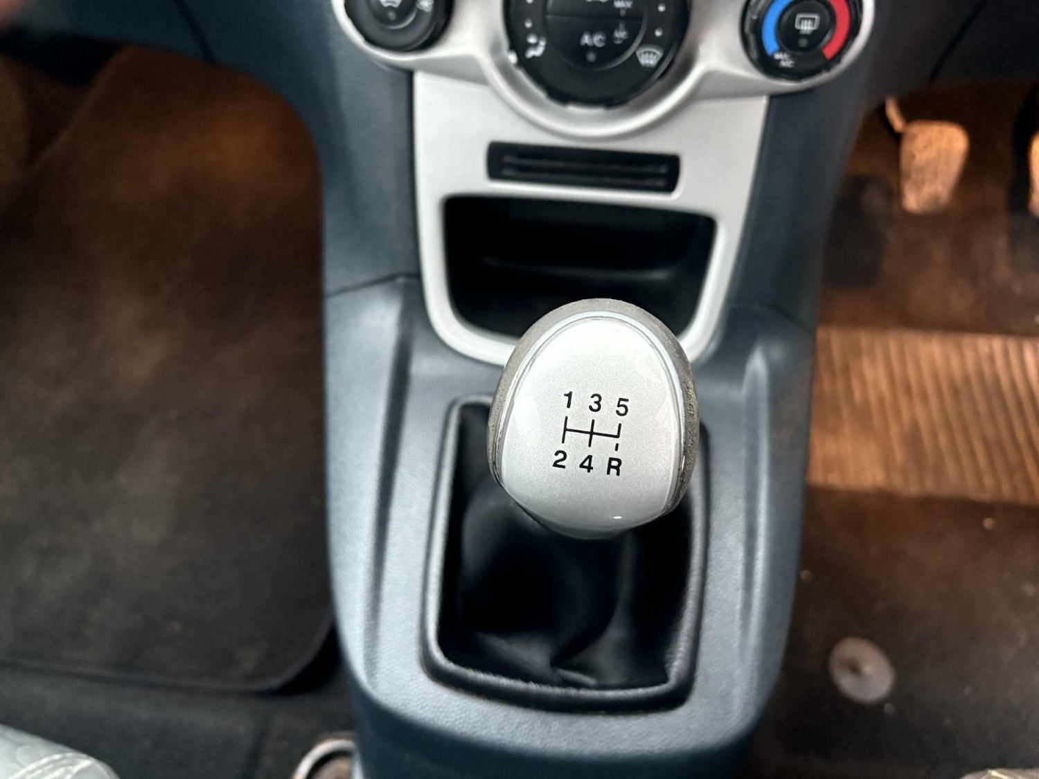 Used Ford Fiesta 2012 for sale - 77368006: Photo 16