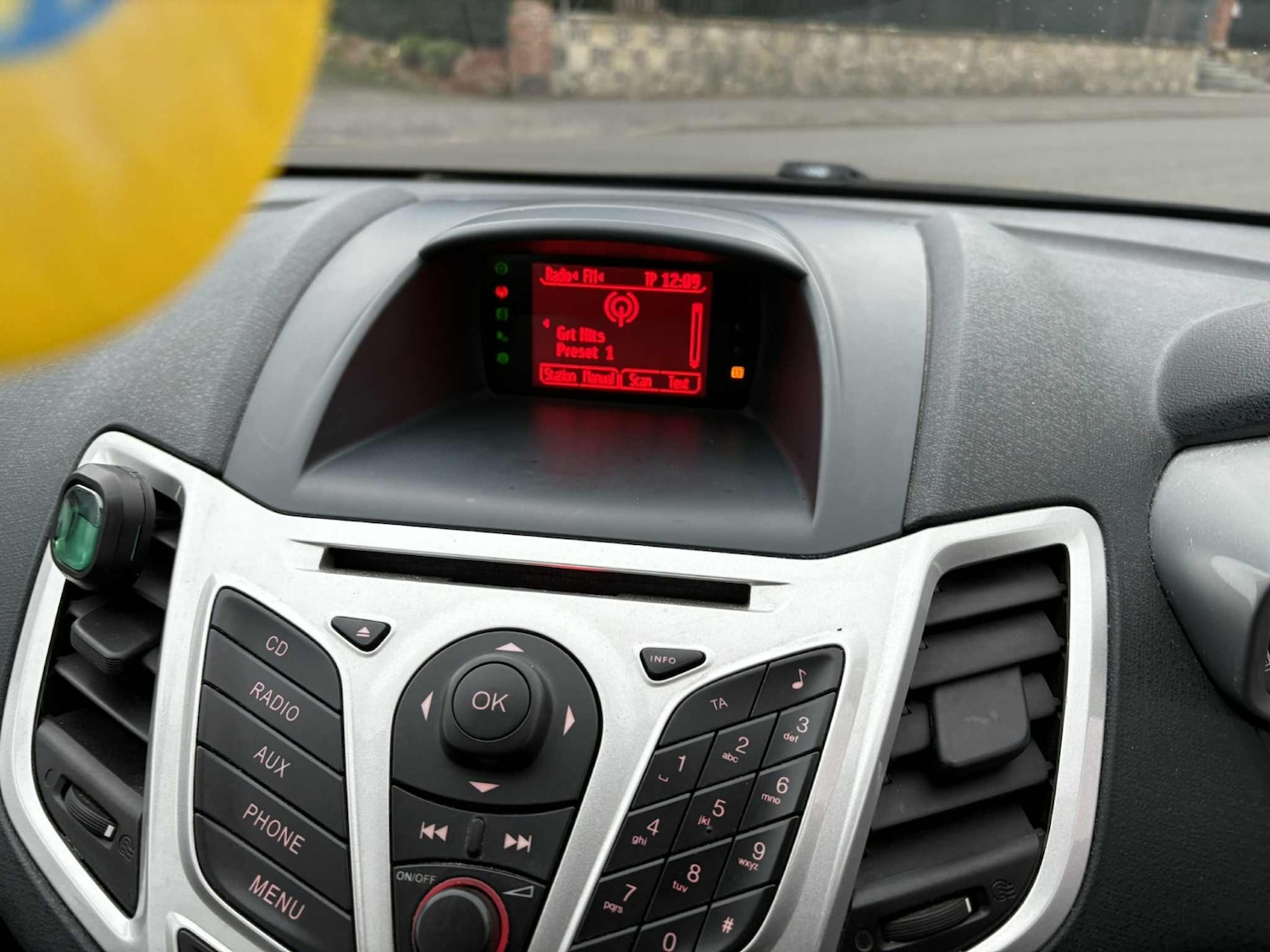 Used Ford Fiesta 2012 for sale - 77368006: Photo 20