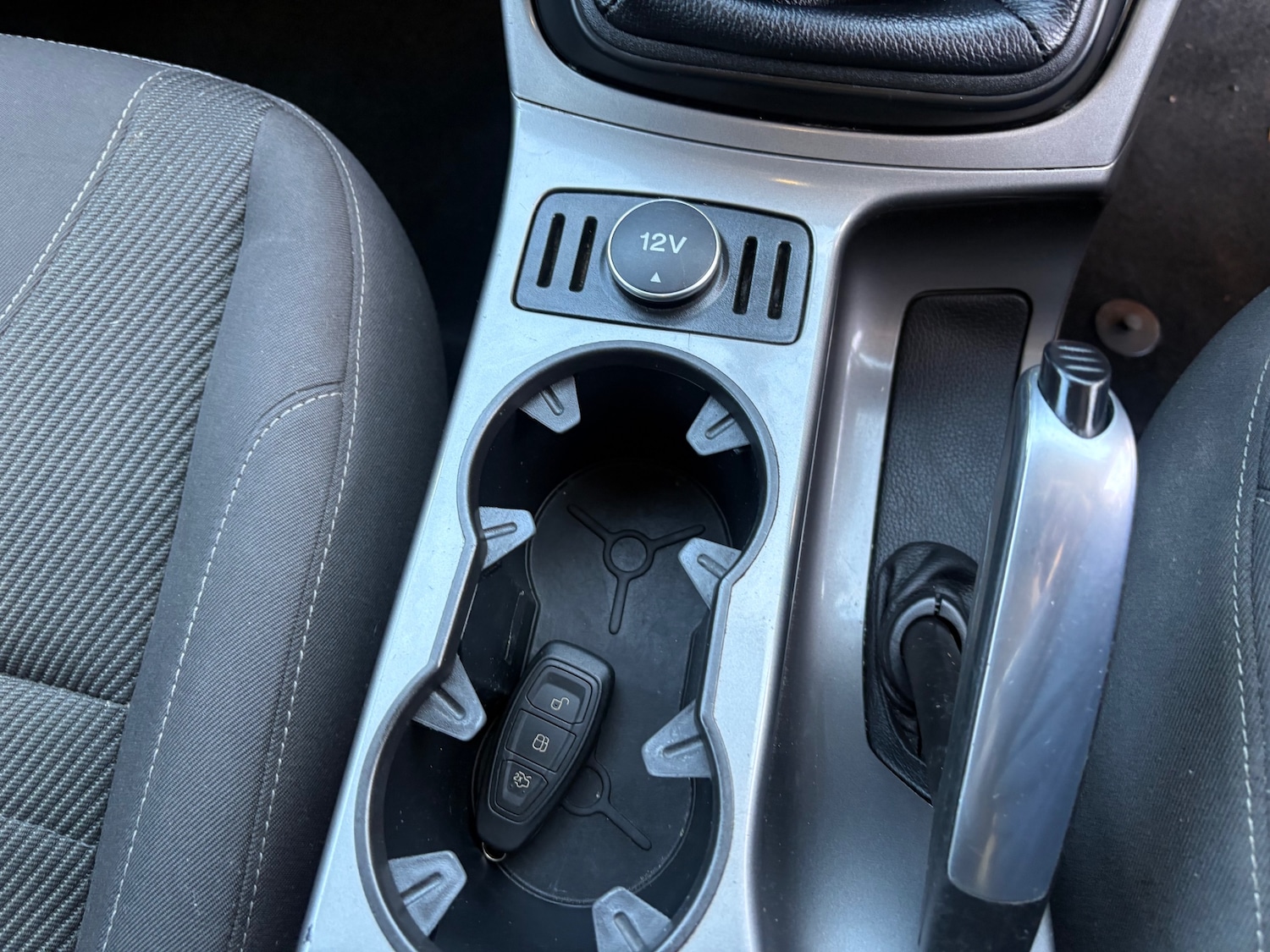 Used Ford Kuga 2015 for sale - 77881170: Photo 17