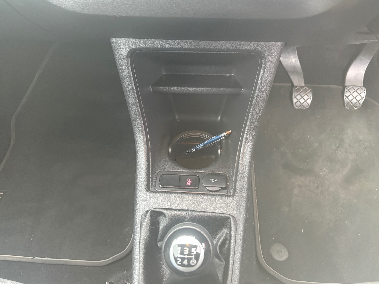 Used Volkswagen up! 2015 for sale - 76148530: Photo 17