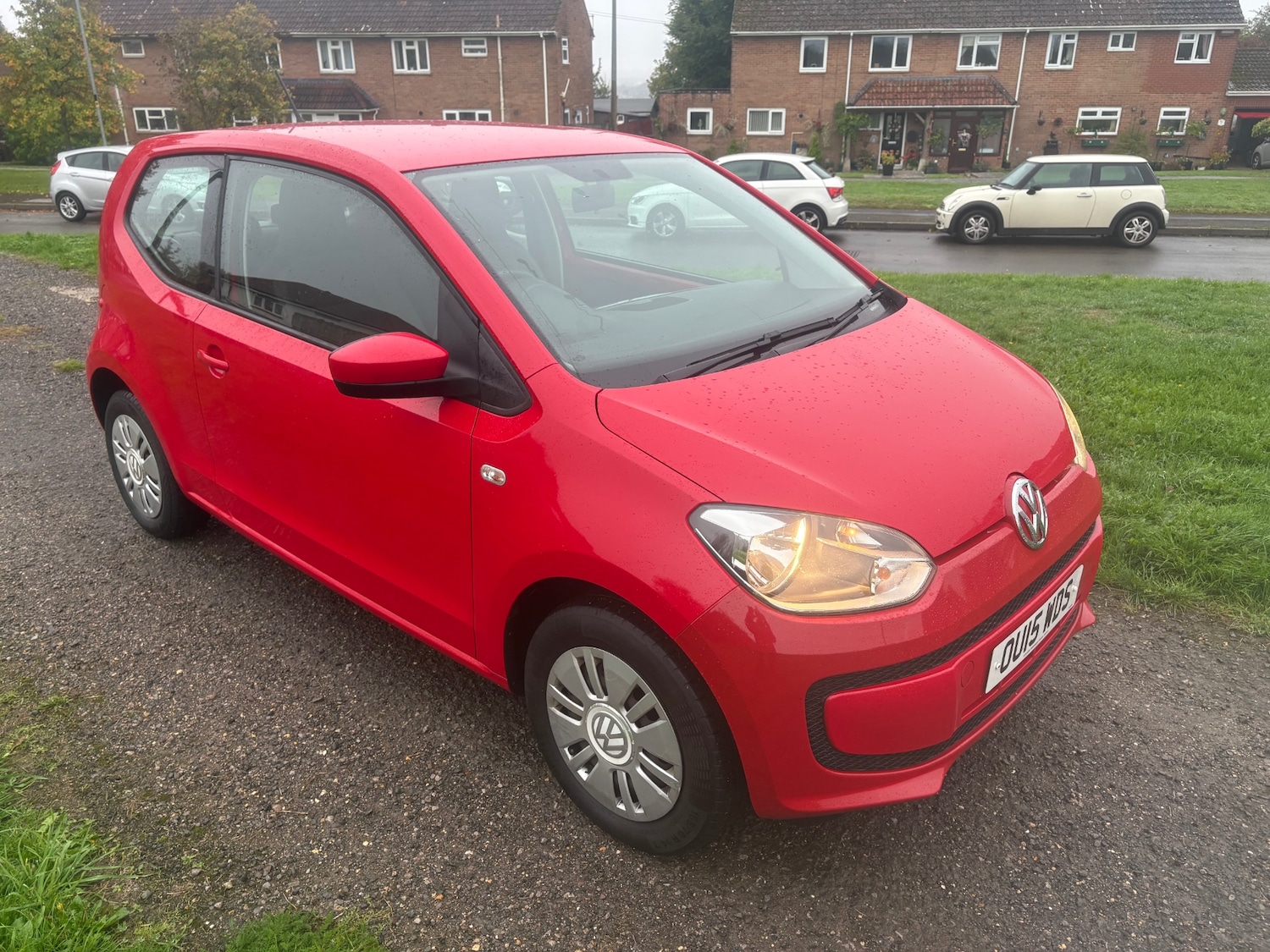 Used Volkswagen up! 2015 for sale - 76148530: Photo 3