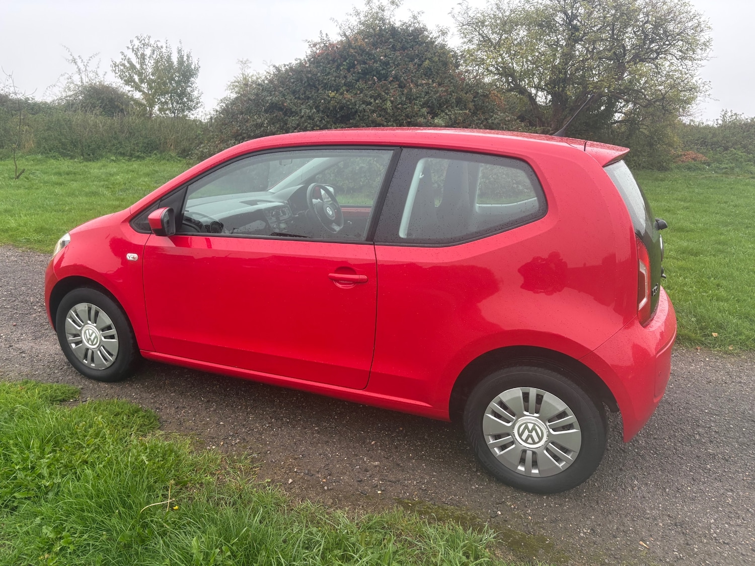Used Volkswagen up! 2015 for sale - 76148530: Photo 9