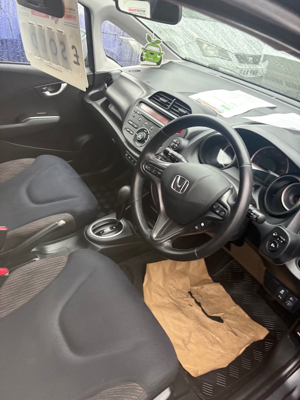 Used Honda Jazz 2015 for sale - 75779607: Photo 12