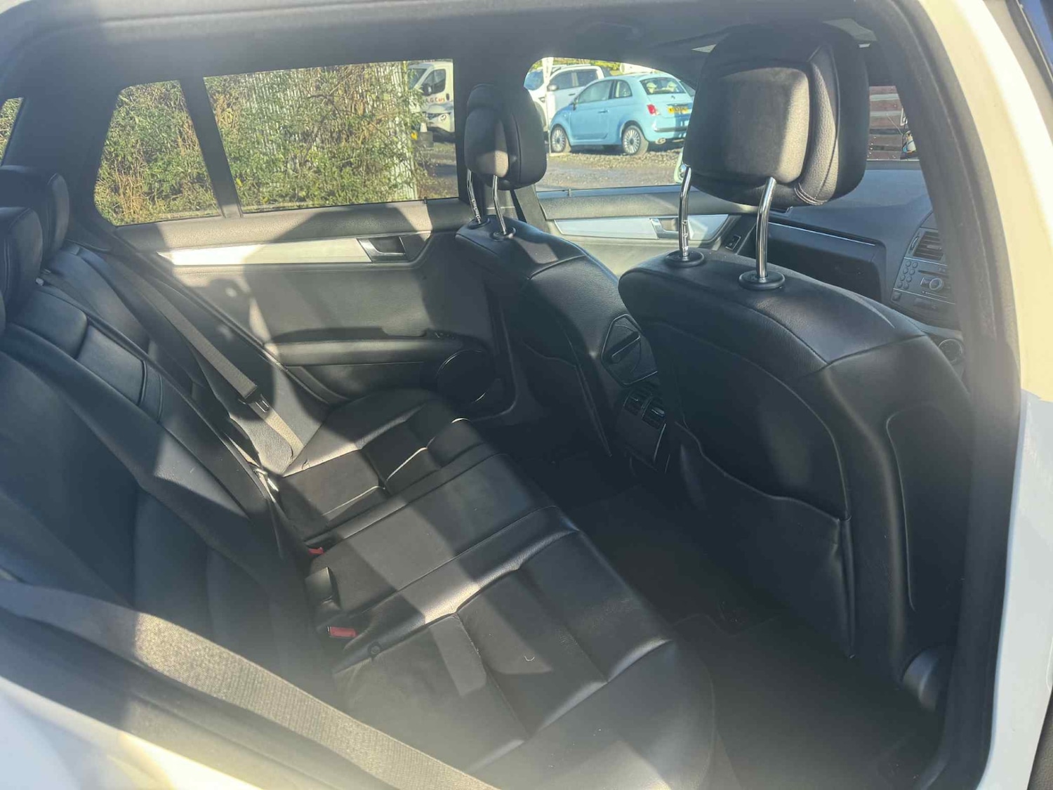 Used Mercedes-Benz C Class 2010 for sale - 77008444: Photo 14