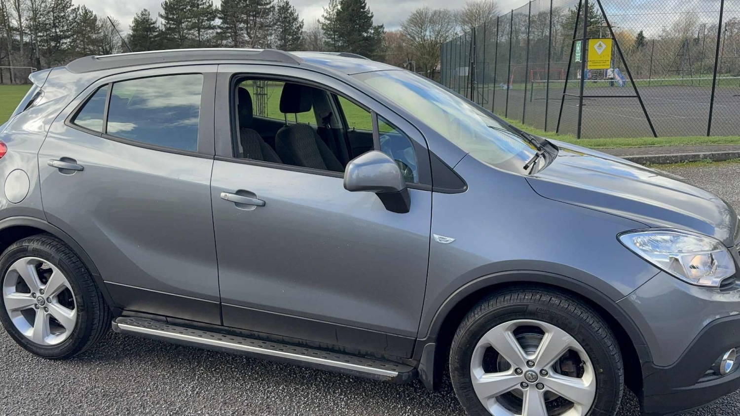 Used Vauxhall Mokka 2014 for sale - 77356993: Photo 2