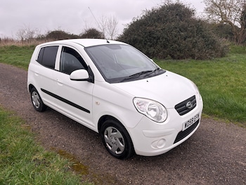 Kia Picanto feature image