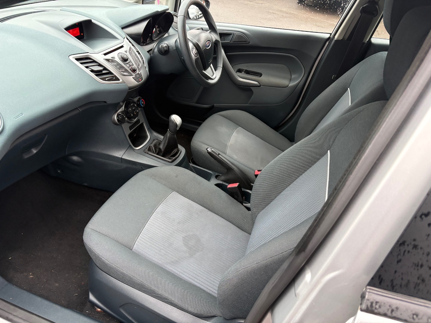 Used Ford Fiesta 2011 for sale - 77240730: Photo 10