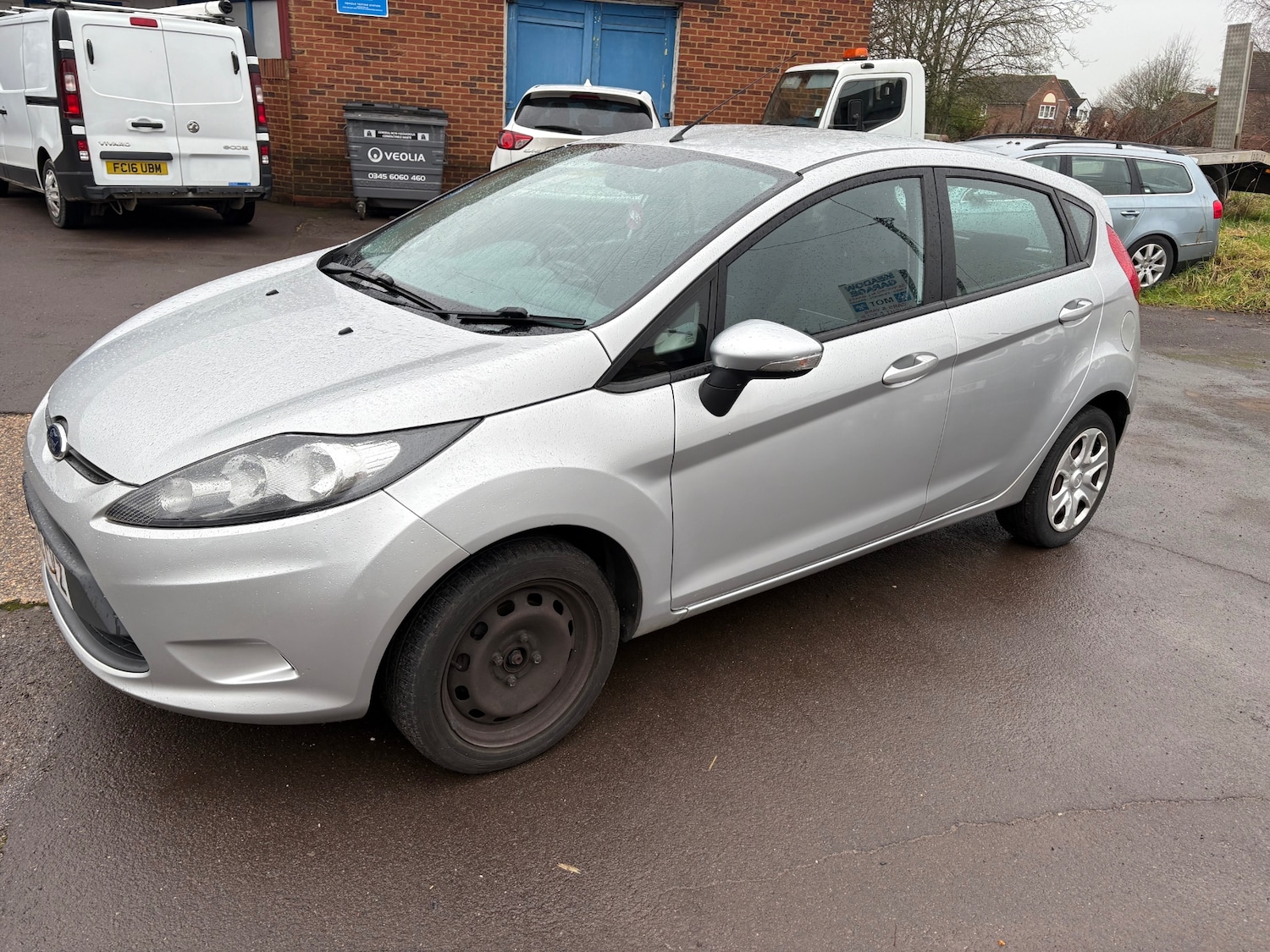 Used Ford Fiesta 2011 for sale - 77240730: Photo 7