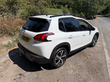 Used Peugeot 2008 2016 for sale - 79360388: Photo