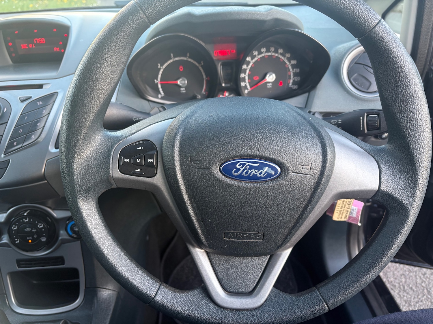 Used Ford Fiesta 2011 for sale - 78084648: Photo 24
