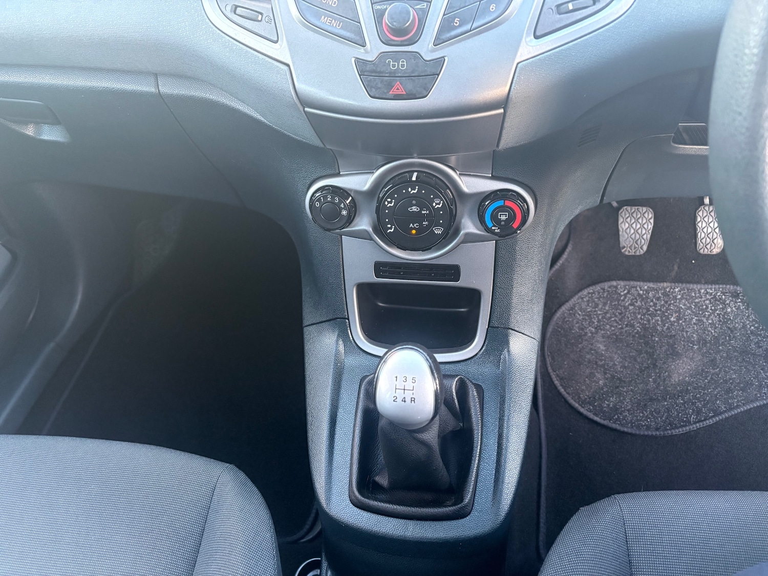 Used Ford Fiesta 2011 for sale - 78084648: Photo 25