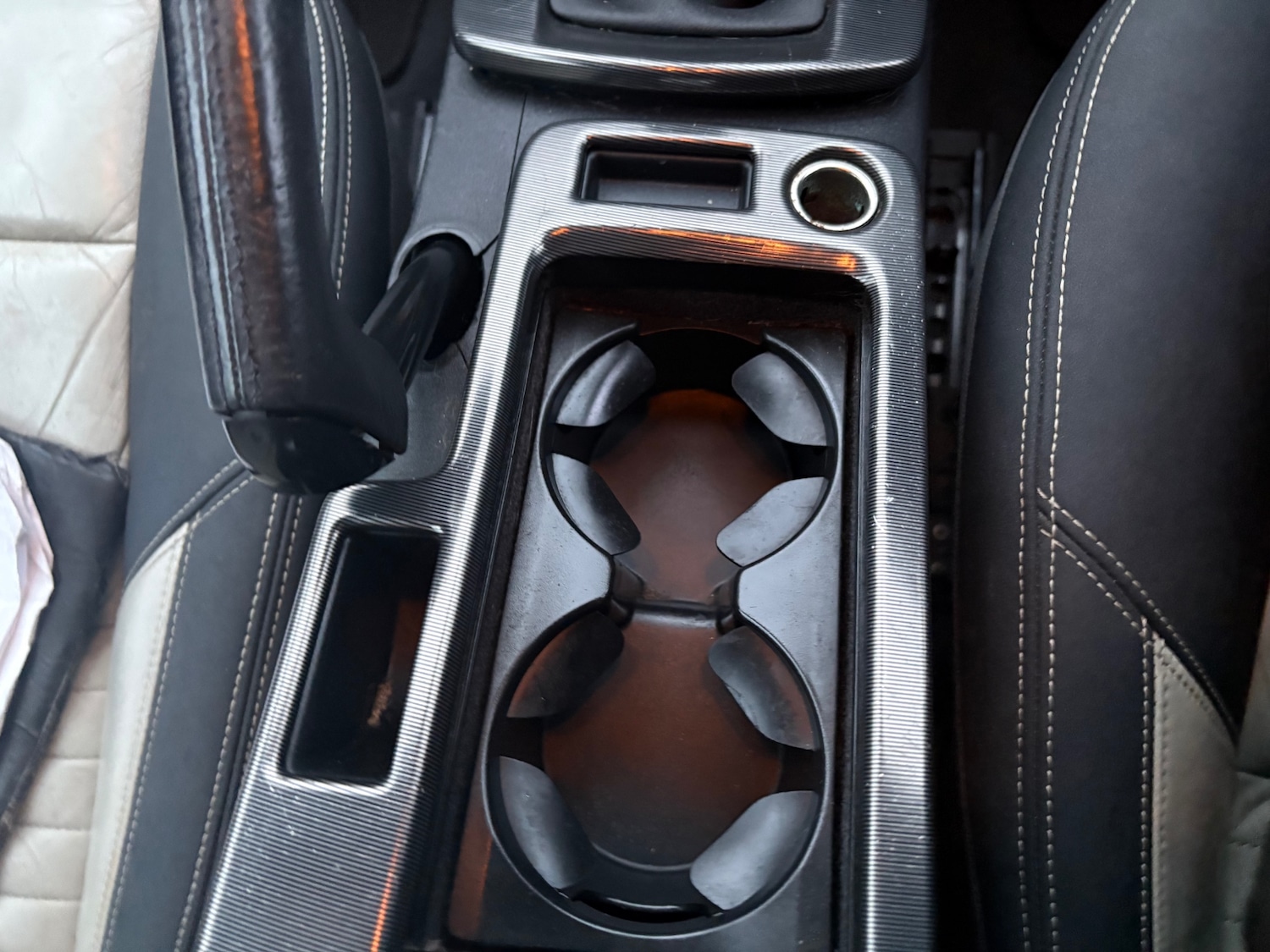 Used Volvo C30 2010 for sale - 76924136: Photo 15