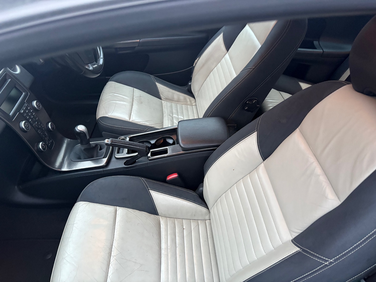 Used Volvo C30 2010 for sale - 76924136: Photo 18