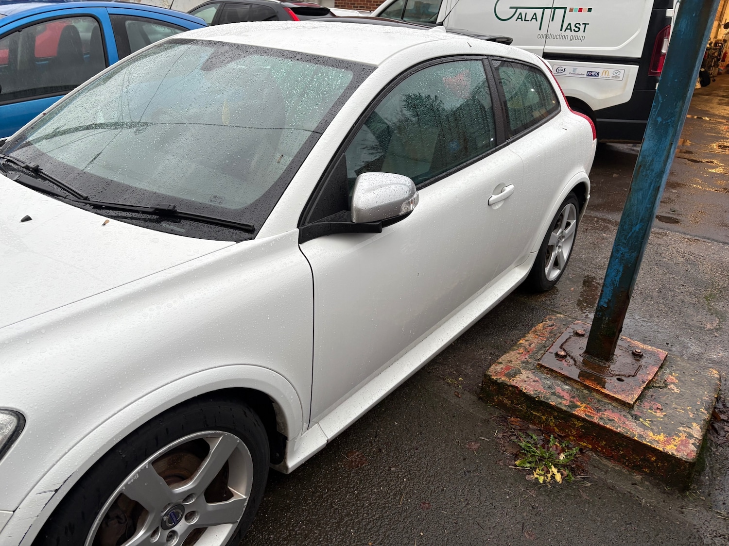 Used Volvo C30 2010 for sale - 76924136: Photo 4
