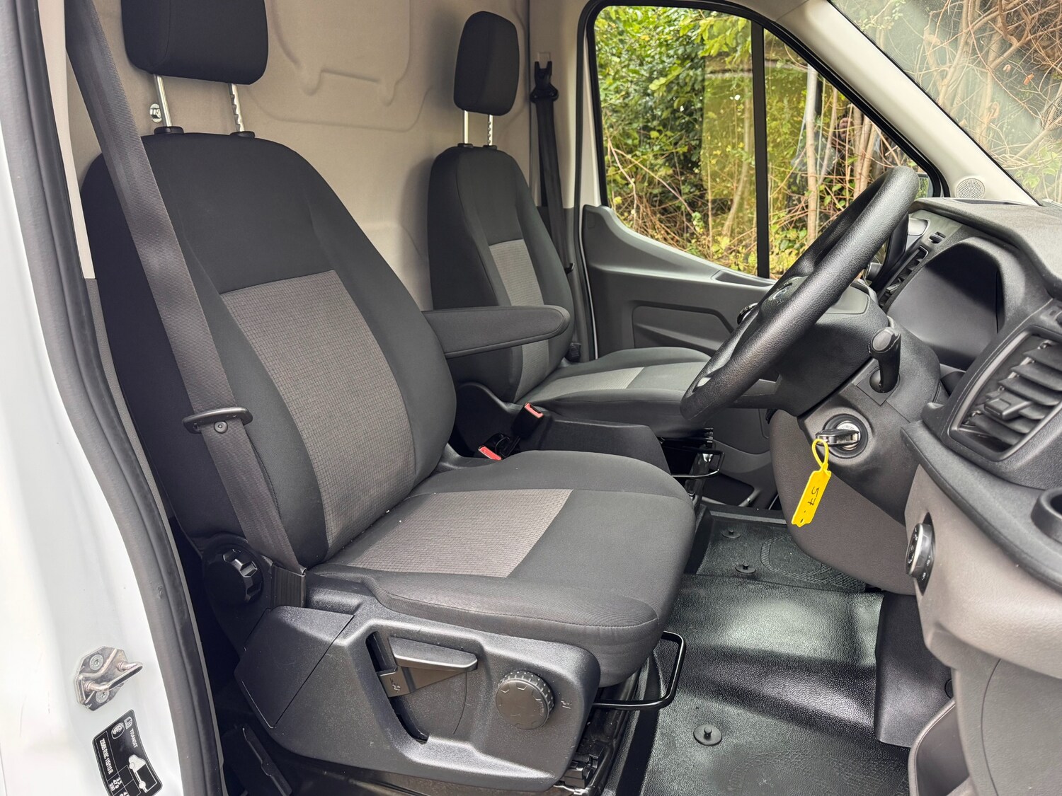 Used Ford Transit 2023 for sale - 76594558: Photo 9