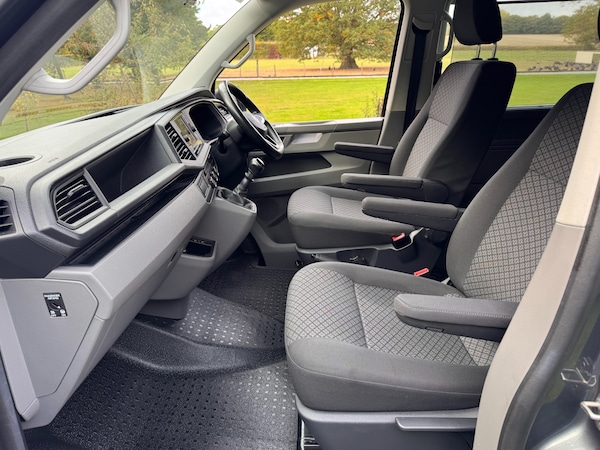 Used Volkswagen Transporter Shuttle 2020 for sale - 76262944: Photo 11