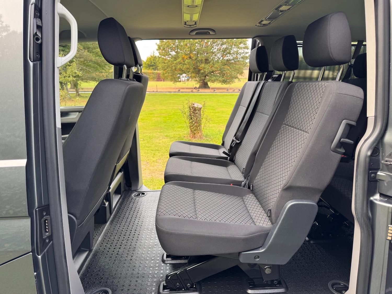 Used Volkswagen Transporter Shuttle 2020 for sale - 76262944: Photo 12