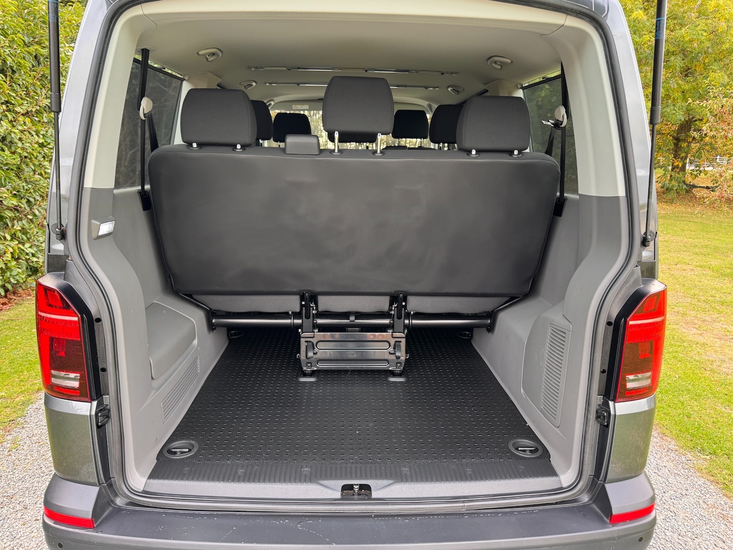 Used Volkswagen Transporter Shuttle 2020 for sale - 76262944: Photo 16