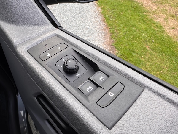 Used Volkswagen Transporter Shuttle 2020 for sale - 76262944: Photo 18