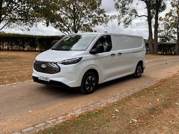 Used Ford Transit Custom 2024 for sale - 79457327: Photo